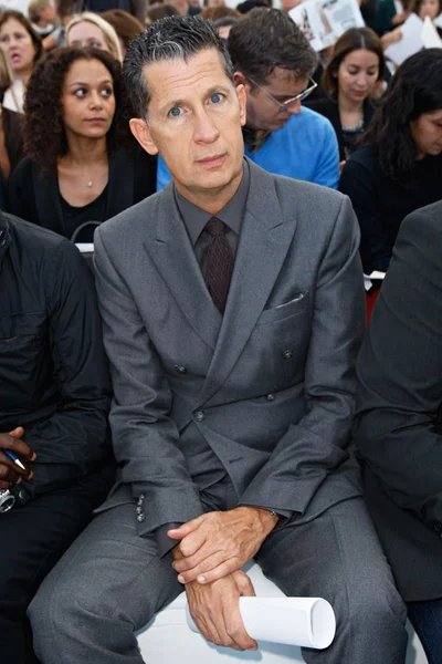Look 8